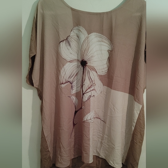 Tamsy top Sz.22w two tone beige NWT - Picture 4 of 9